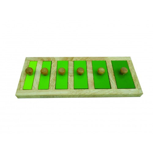 Door Hardware: Narrow-Wide Knob Puzzle