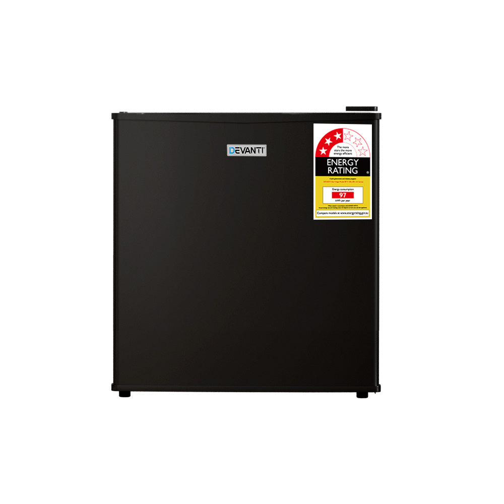Fridges: Devanti 48L Bar Fridge Black