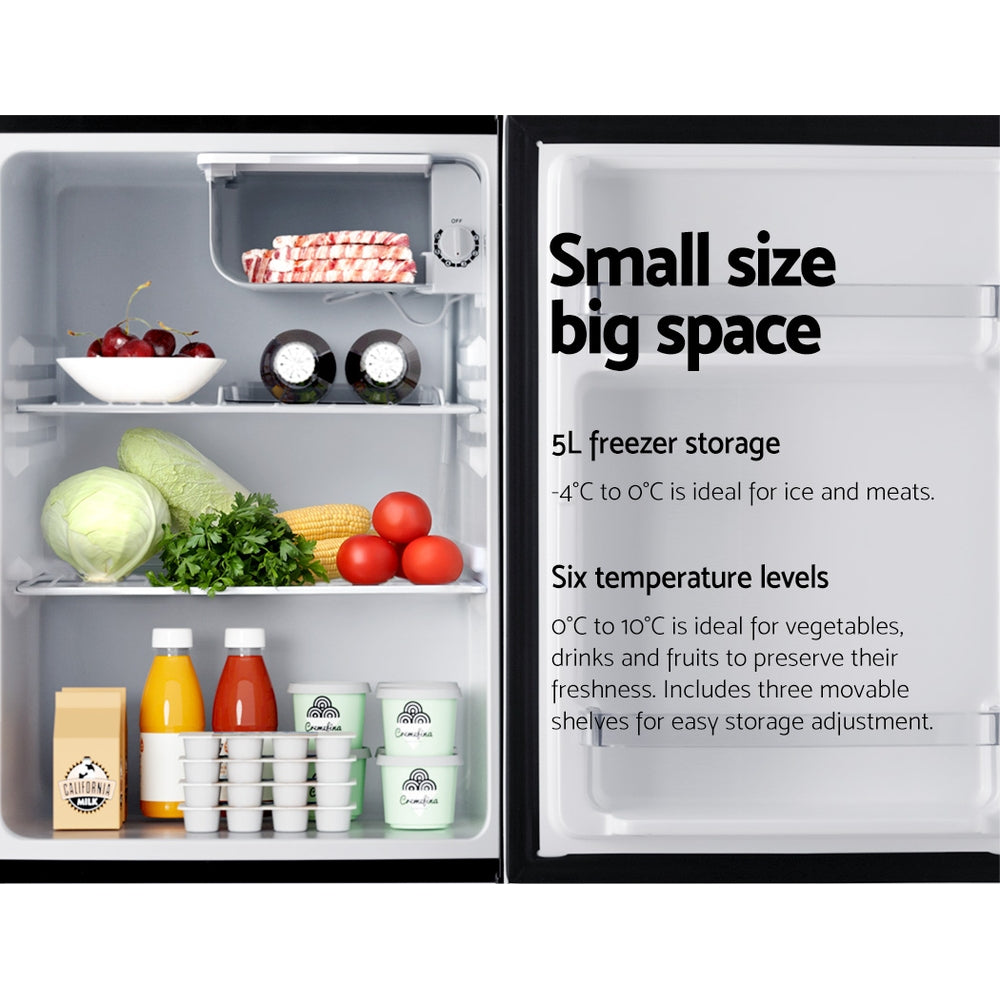 Fridges: Devanti 70L Bar Fridge Black