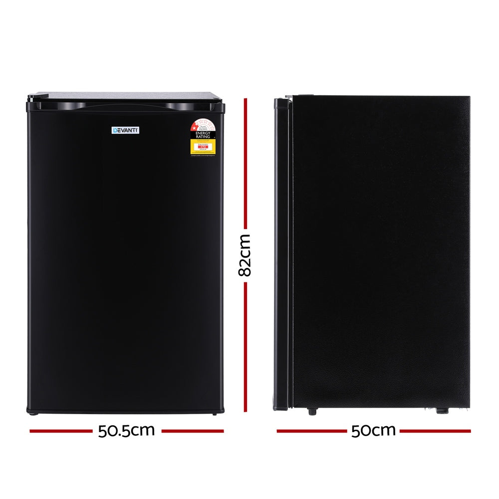 Fridges: Devanti 110L Bar Fridge Black