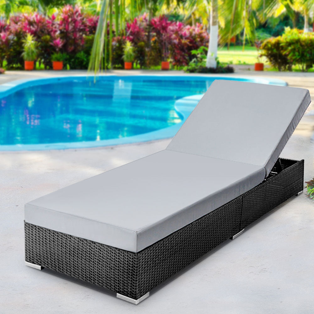 Outdoor Sofas & Lounge Sets: Gardeon Sun Lounge Wicker Lounger Outdoor Furniture Day Bed Adjustable Rattan Garden Cover