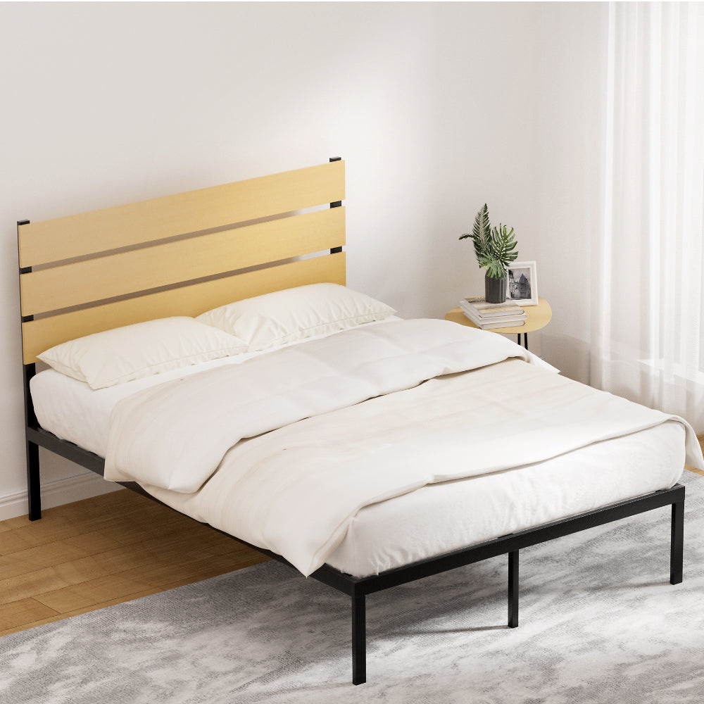 Beds & Bed Frames: Artiss Bed Frame Double Size Metal Base Mattress Platform Foundation Black PAULA