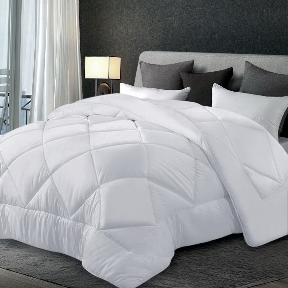 Quilts & Duvets: Giselle Bedding 700GSM Microfibre Bamboo Quilt Queen