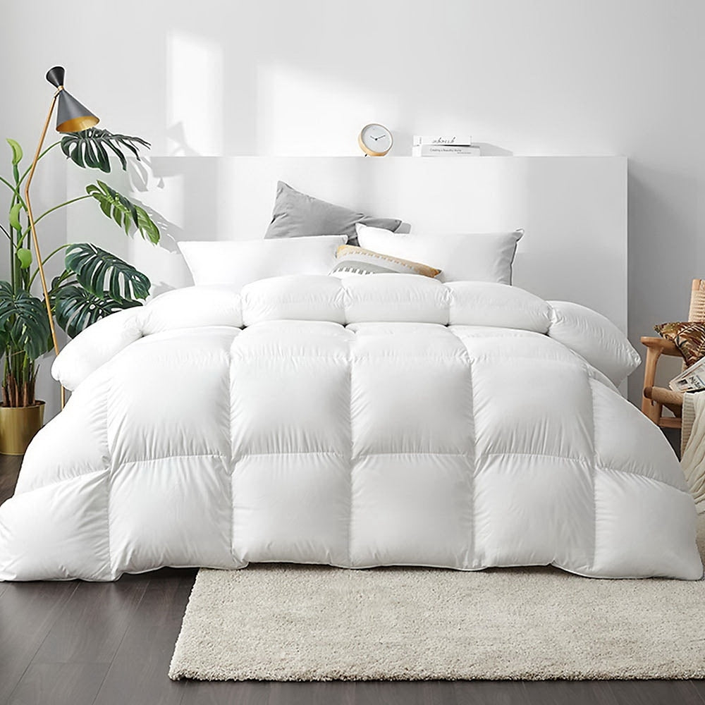 Quilts & Duvets: Giselle Bedding 700GSM Duck Down Feather Quilt King