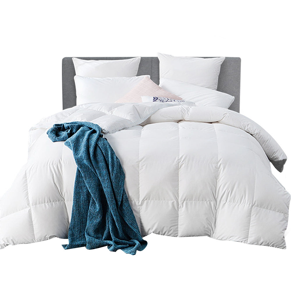 Quilts & Duvets: Giselle Bedding 800GSM Goose Down Feather Quilt Super King