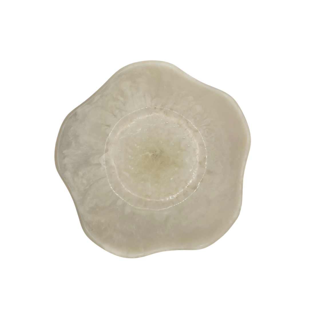 Bakeware & Accessories: Allegra Large Resin Bowl - White | Decorative & Serving Bowl