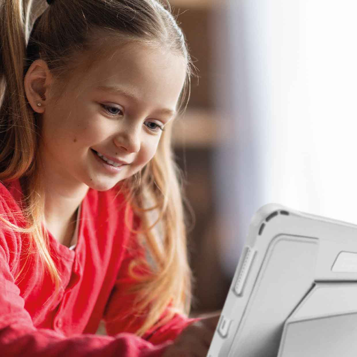 Keyboards & Accessories: Laser iPad 10.9-inch Wireless Keyboard Case White