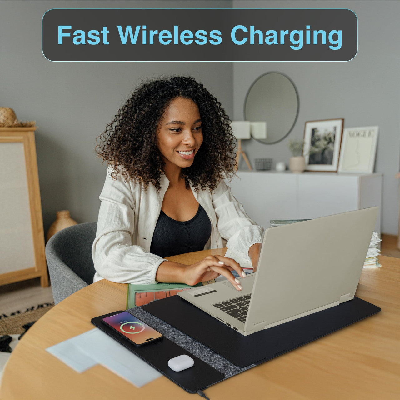 Desktops & Accessories: Laser Wireless Charging Laptop Sleeve Up to 16 Inch Black