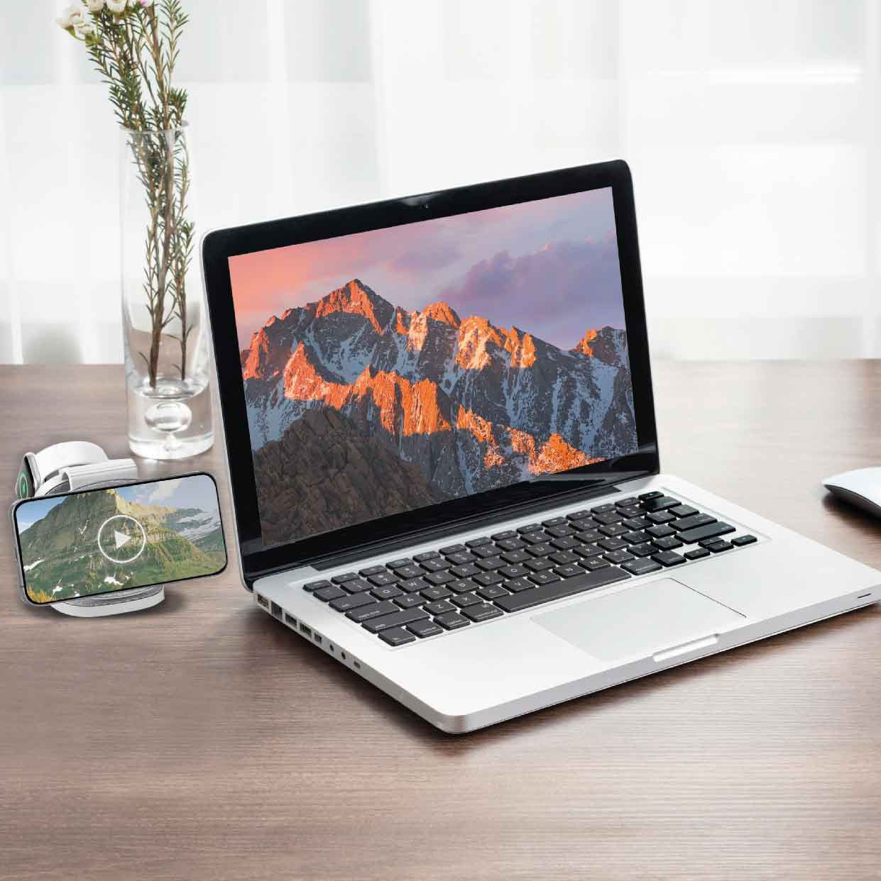 Powerboards & Adapters: Laser 3-in-1 Travel Wireless Charging Pad for Apple