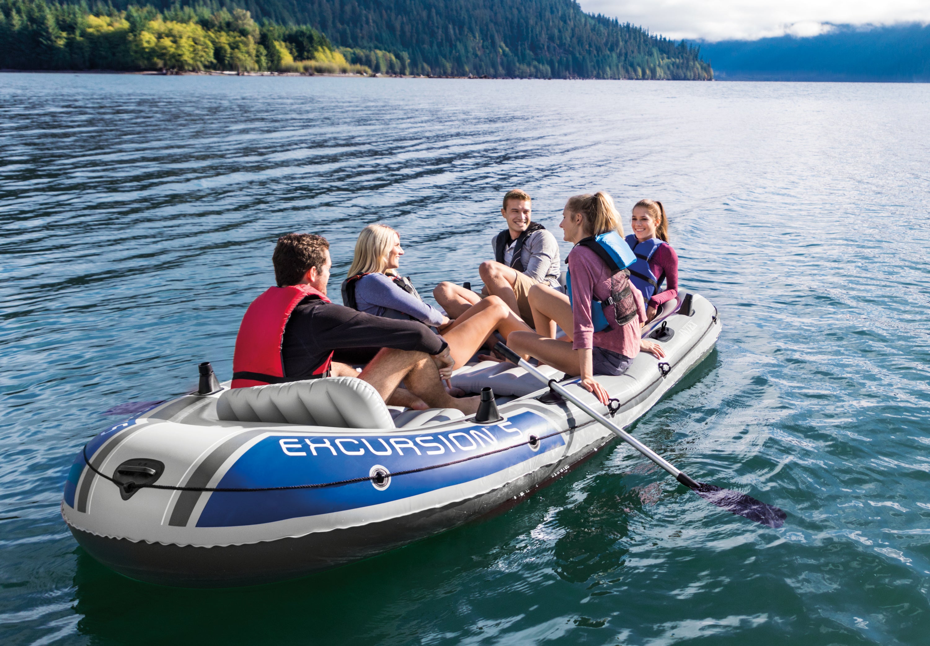Canoes & Kayaks: Intex Excursion 5 Boat Set 68325