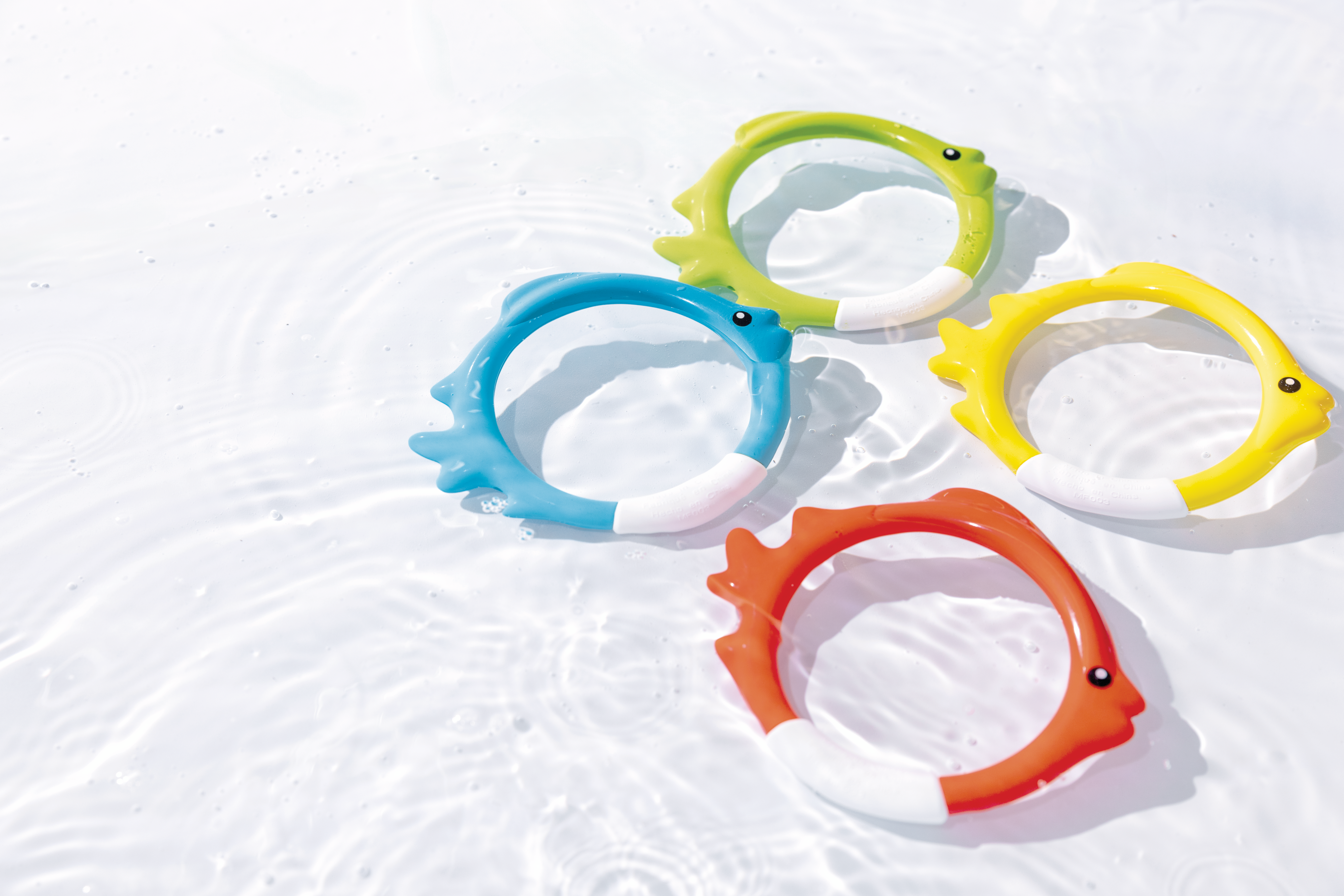Pool Toys & Inflatables: Intex Underwater Pool Toys Fish Rings  55507