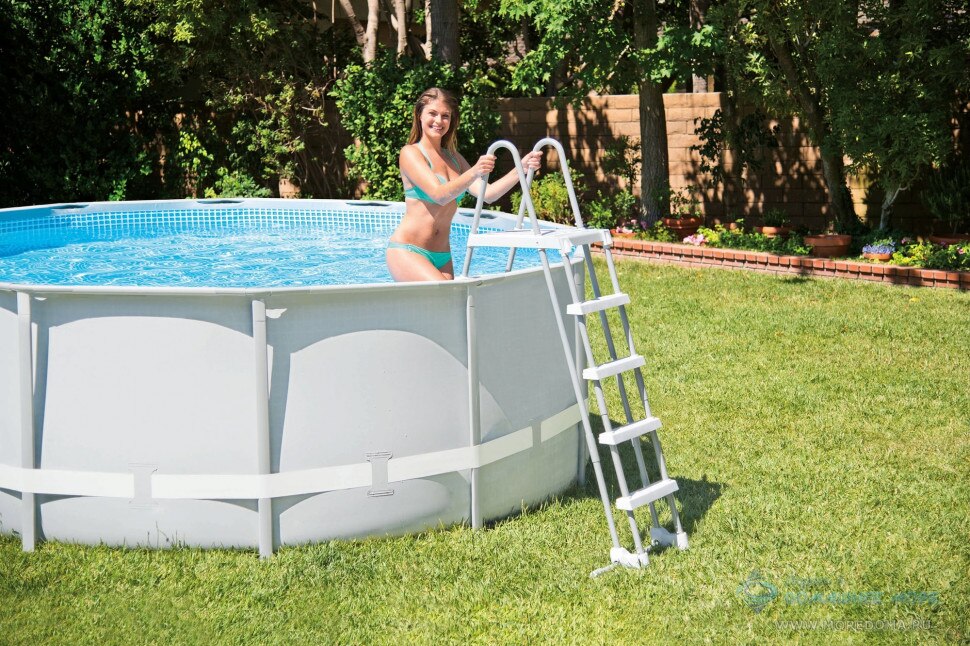 Pool Covers & Accessories: Intex Pool Ladder with Removable Steps for 122cm (48") Wall Height Pools 28076