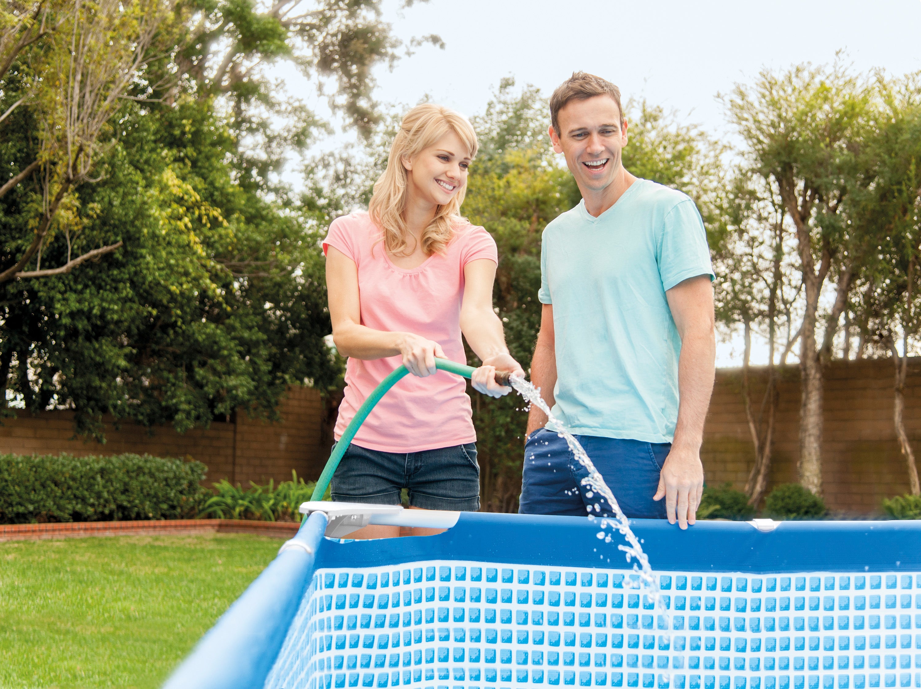 Swimming Pools: Intex Rectangular Frame Pool 2.2m X 1.5m X 0.6 28270