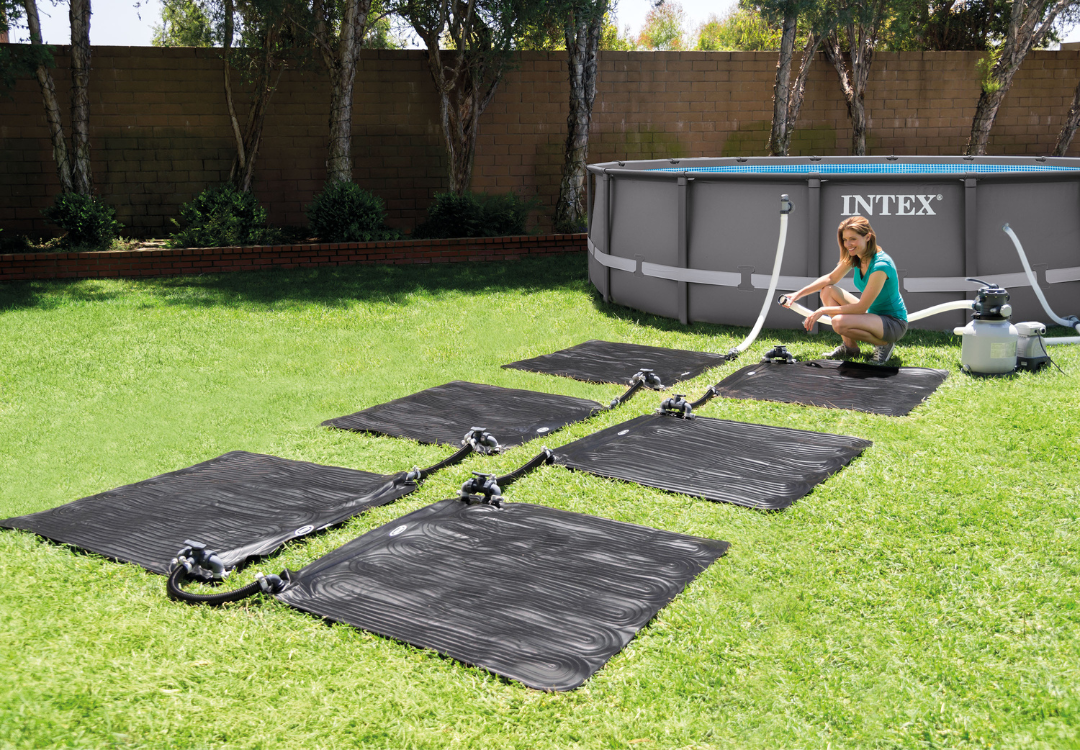 Pool Covers & Accessories: Intex Solar Heating Pool Mat for Above Ground Pools 28685