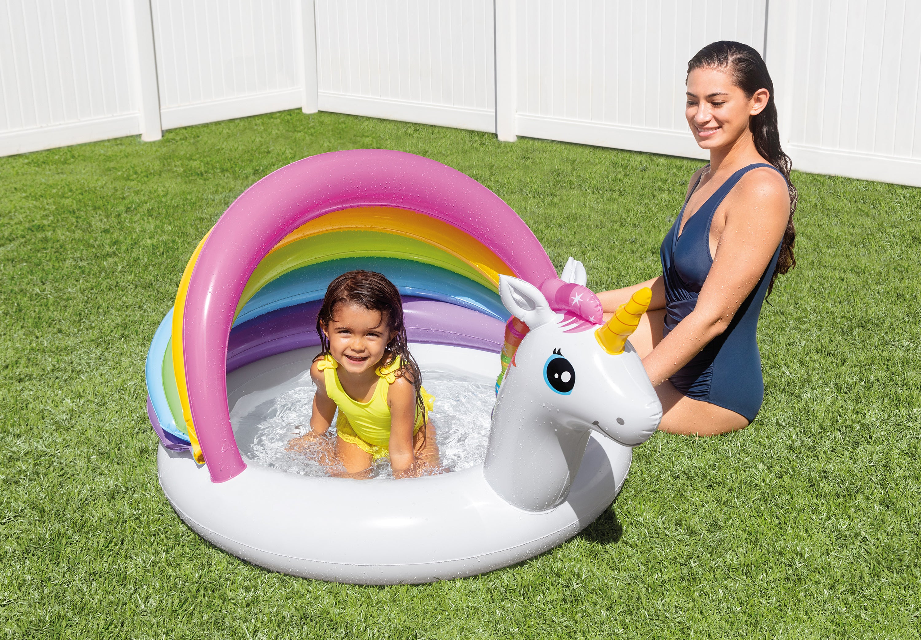 Swimming Pools: Intex Unicorn Baby Pool 57113
