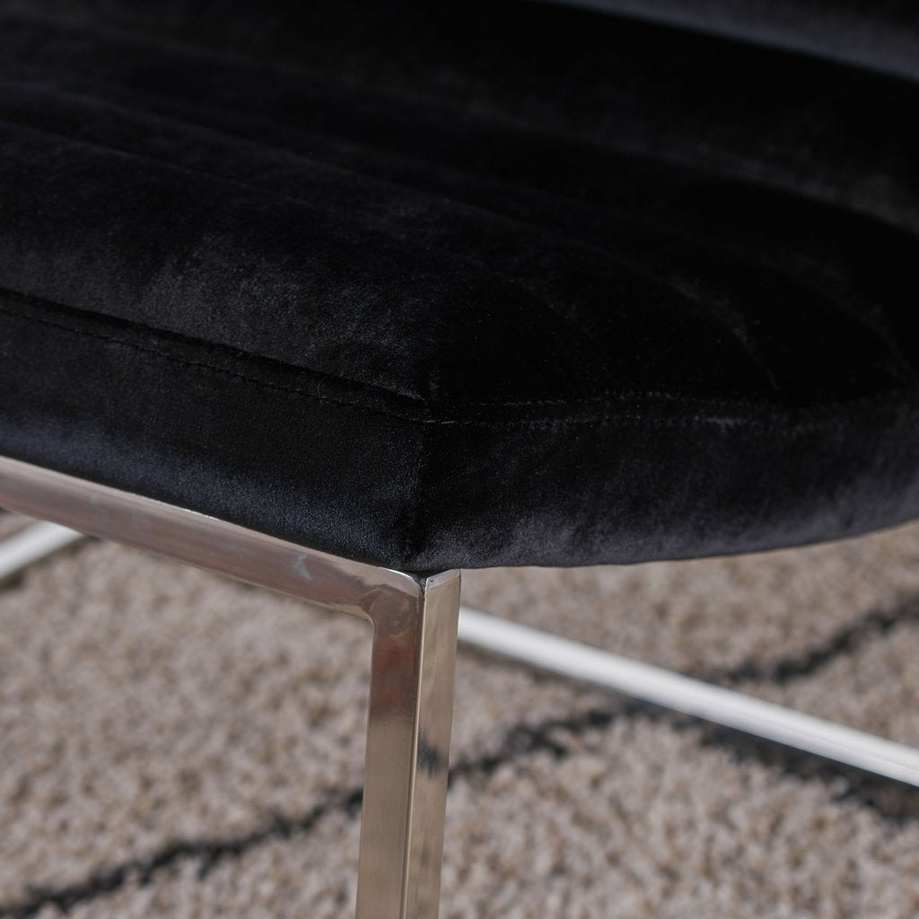Arm Chairs & Recliners: Glorie Black Velvet Sofa Accent Chair ArmChair