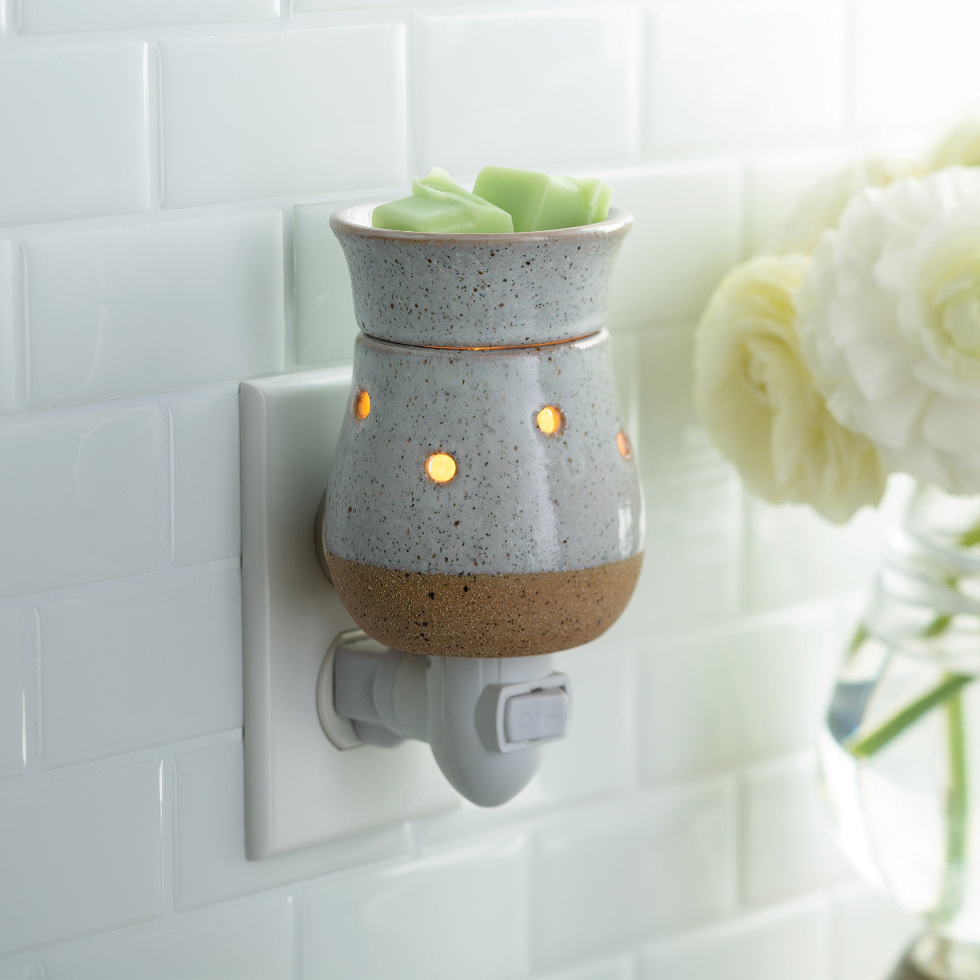 Candles & Diffusers: Rustic White  Pluggable Warmer