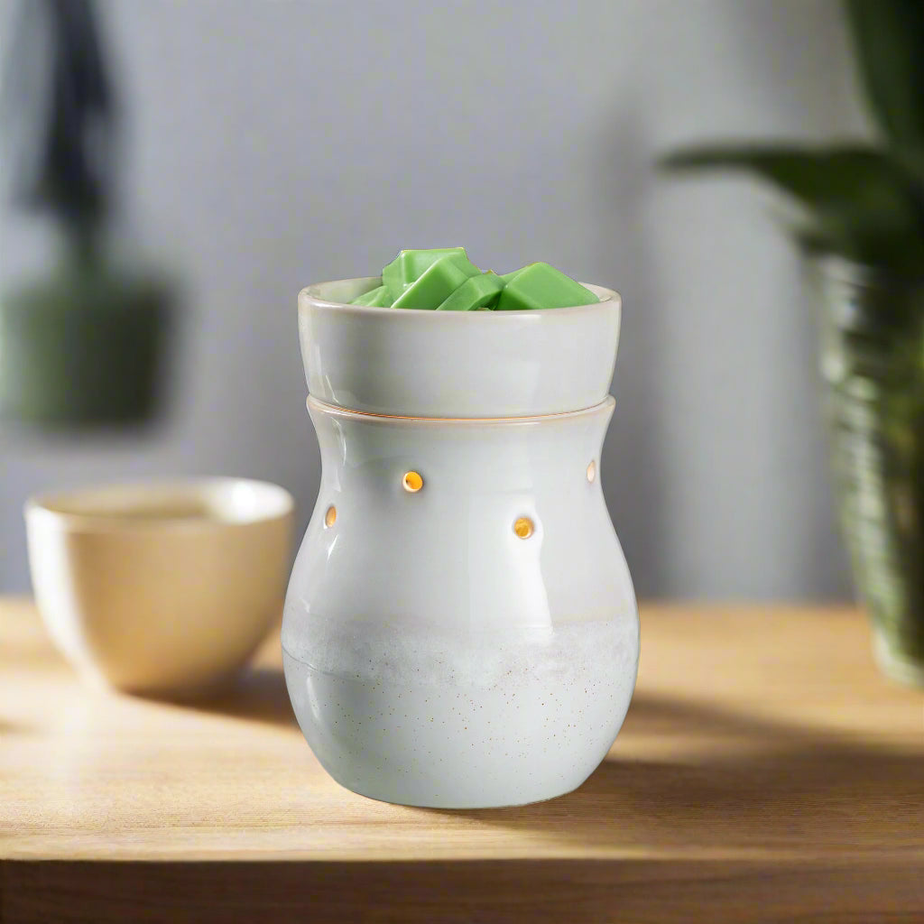 Candles & Diffusers: Frosted Farmhouse Illumination Warmer