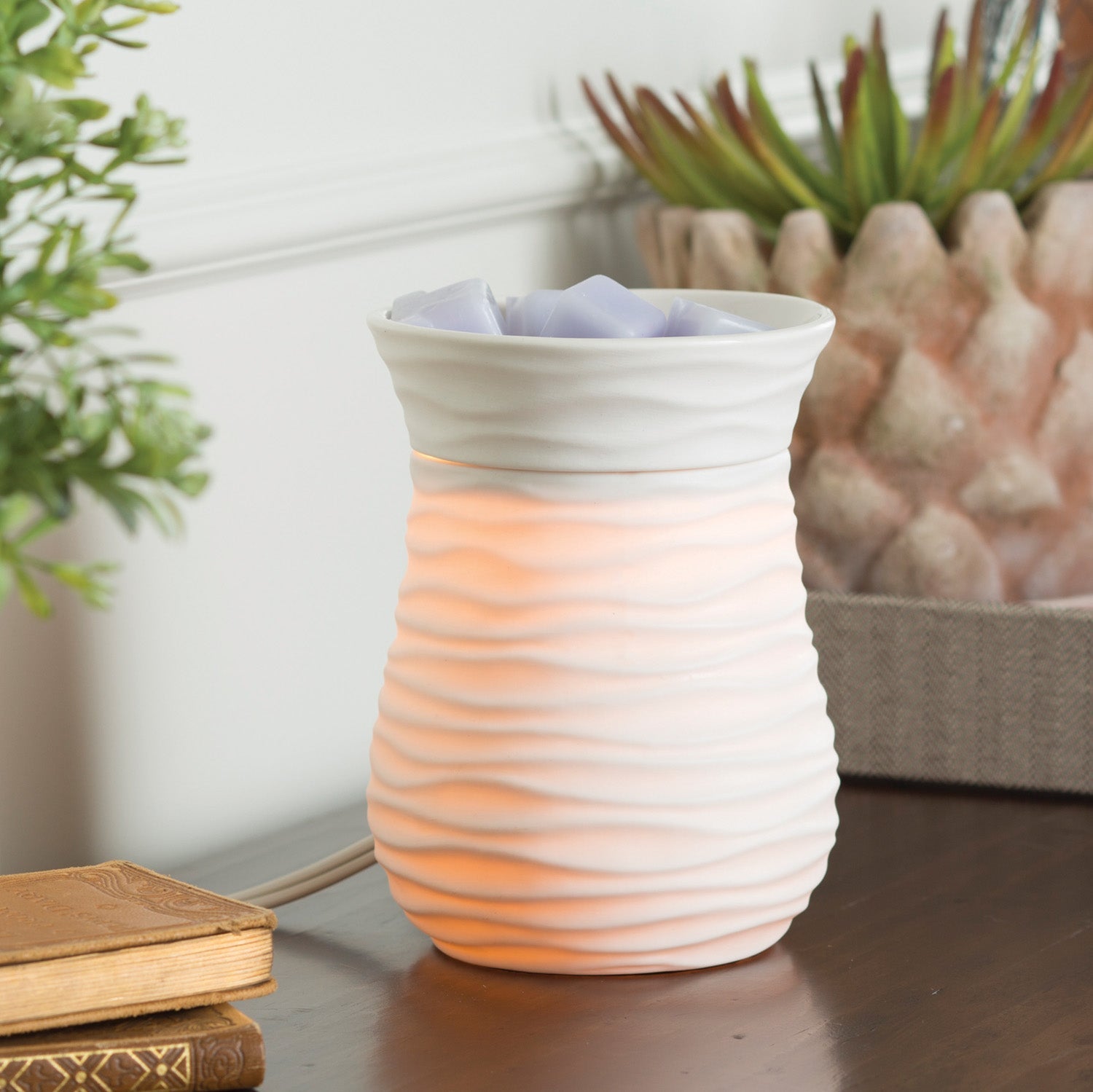 Candles & Diffusers: Harmony illumination Warmer