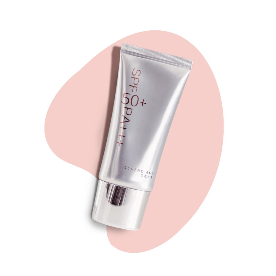 Sunscreen: Brightening Sunscreen | SPF 50+ | PA+++ | No White Cast | Nourishing