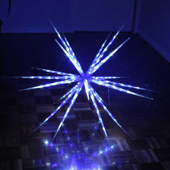 Outdoor Decorations & Lights: Samland 160 LED Blast Ice Star Ball Christmas Light Decoration in Blue & White