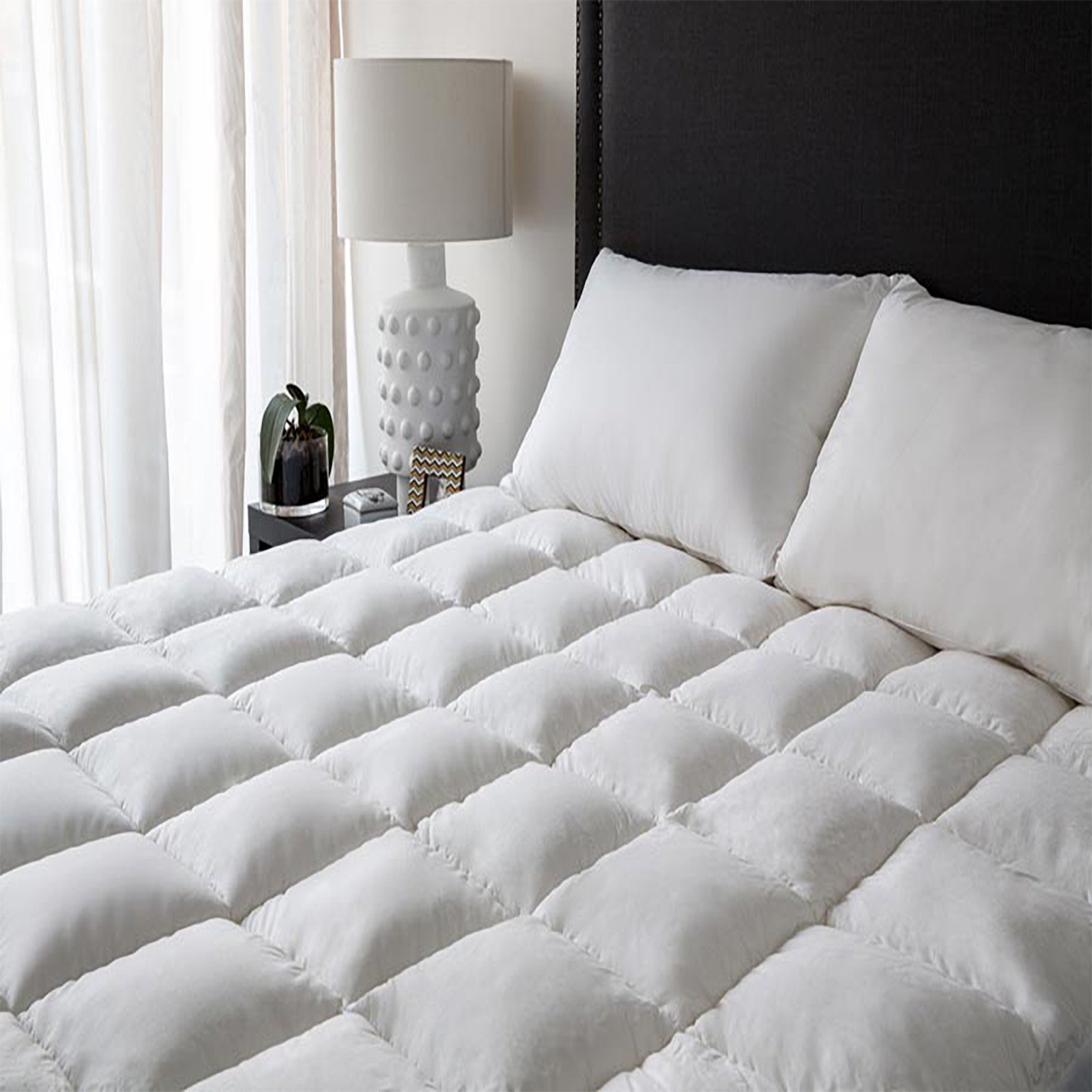 Mattress Toppers: Deluxe 1000 GSM High Loft Fully Fitted Mattress Topper by Renee Taylor Queen