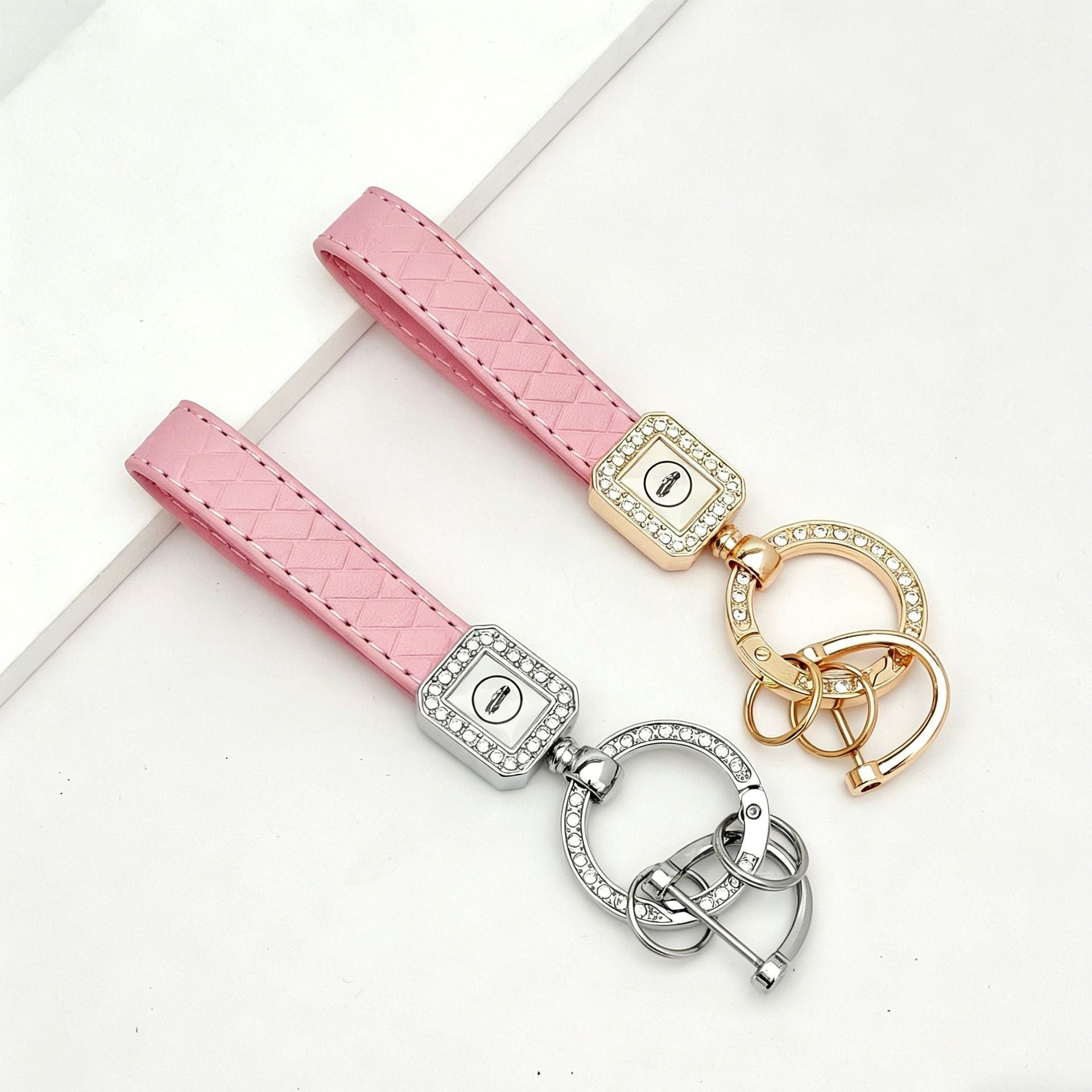 Golden Hardware White 25 Pack