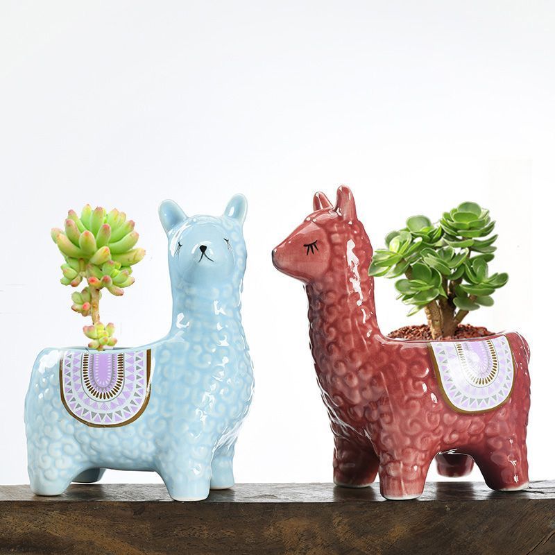 Head-Tilted-Alpaca-Orchid-Ceramic-Planter