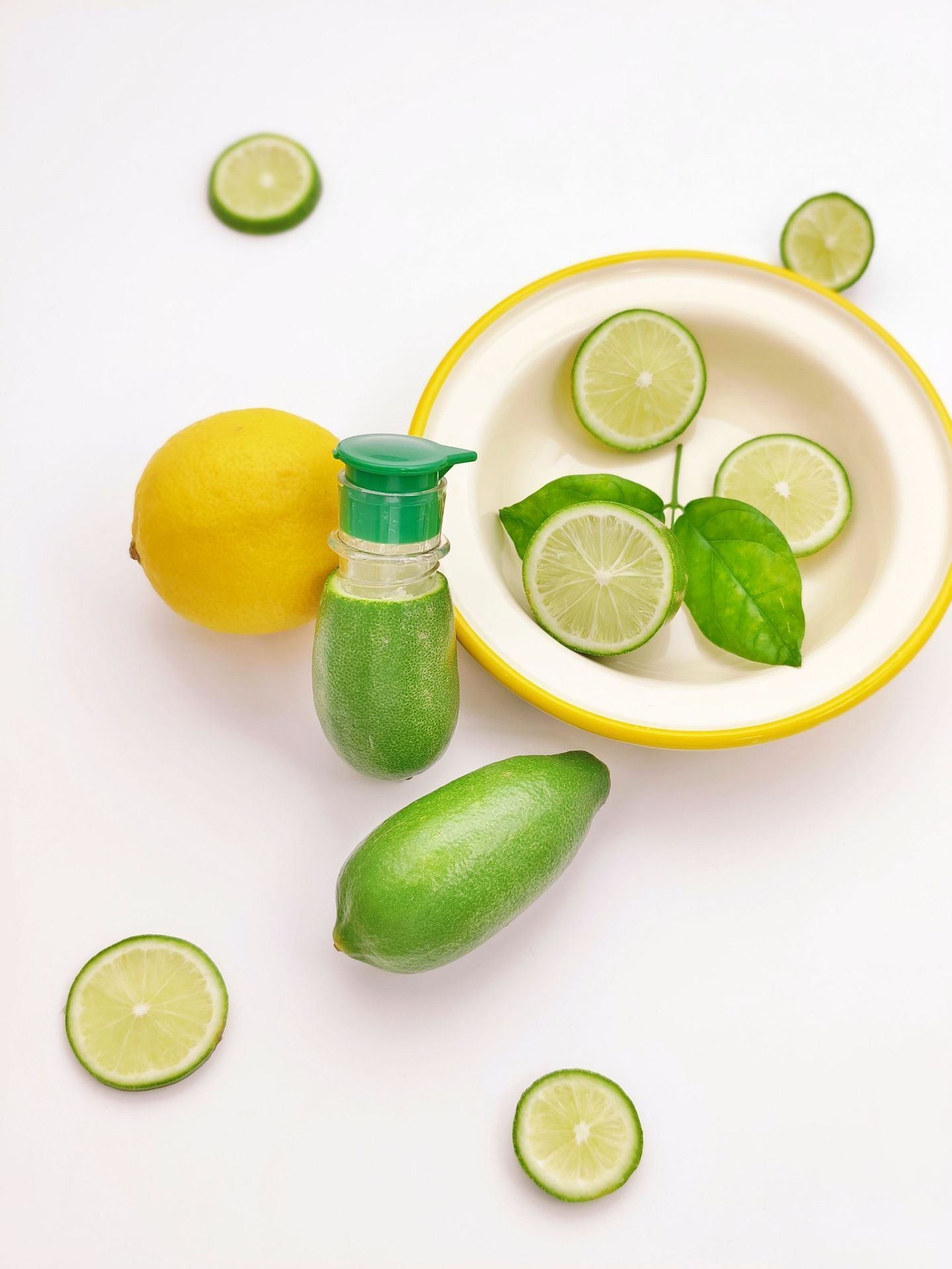 Lemon Squeezer - 1 Yellow + 1 Green