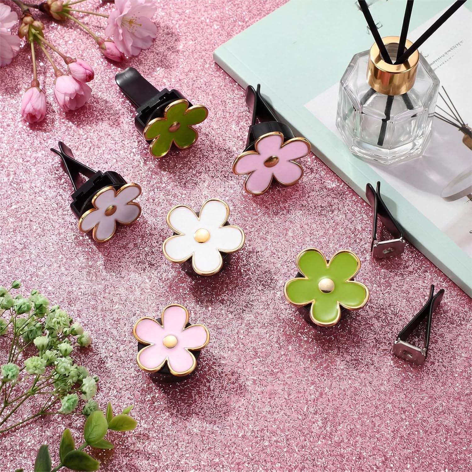 6 Pcs Daisy Flower Air Vent Clip Accessories Air Conditioning Outlet Clip Car Freshener Dashboard Accessories Charm Car Inter Decor (Green, Pink,White,3/3.3 cm)