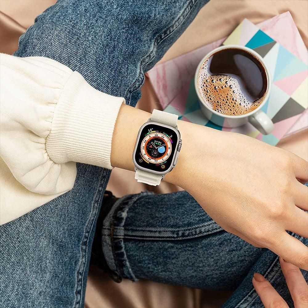 Watch Band Strap White Compatible and Suitable for Apple Watch 42/44/45/49mm