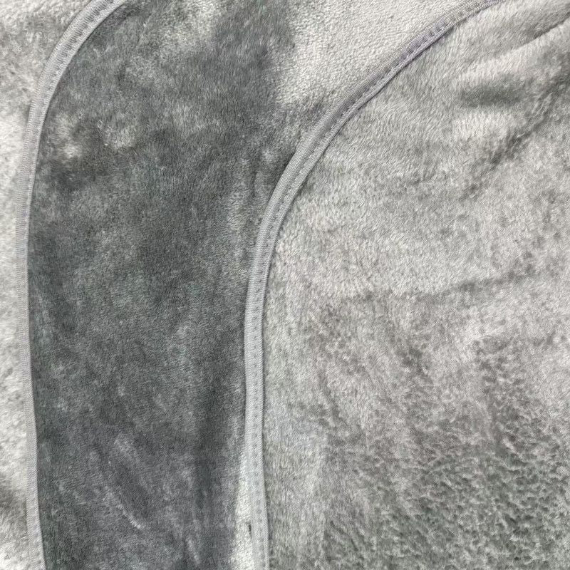 Insulated Winter Horse Blanket with Pest Repellent