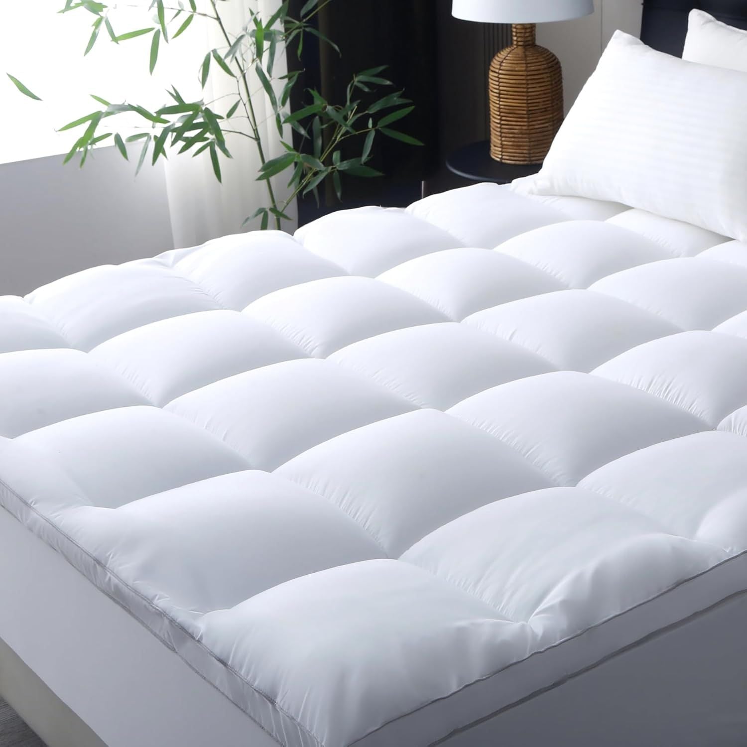 1000GSM Mattress Topper Viscose Derived from Bamboo, Thick Pillowtop Fitted Mattress Cover with 45cm Deep Skirt - Machine Washable Hypoallergenic(King,Black)