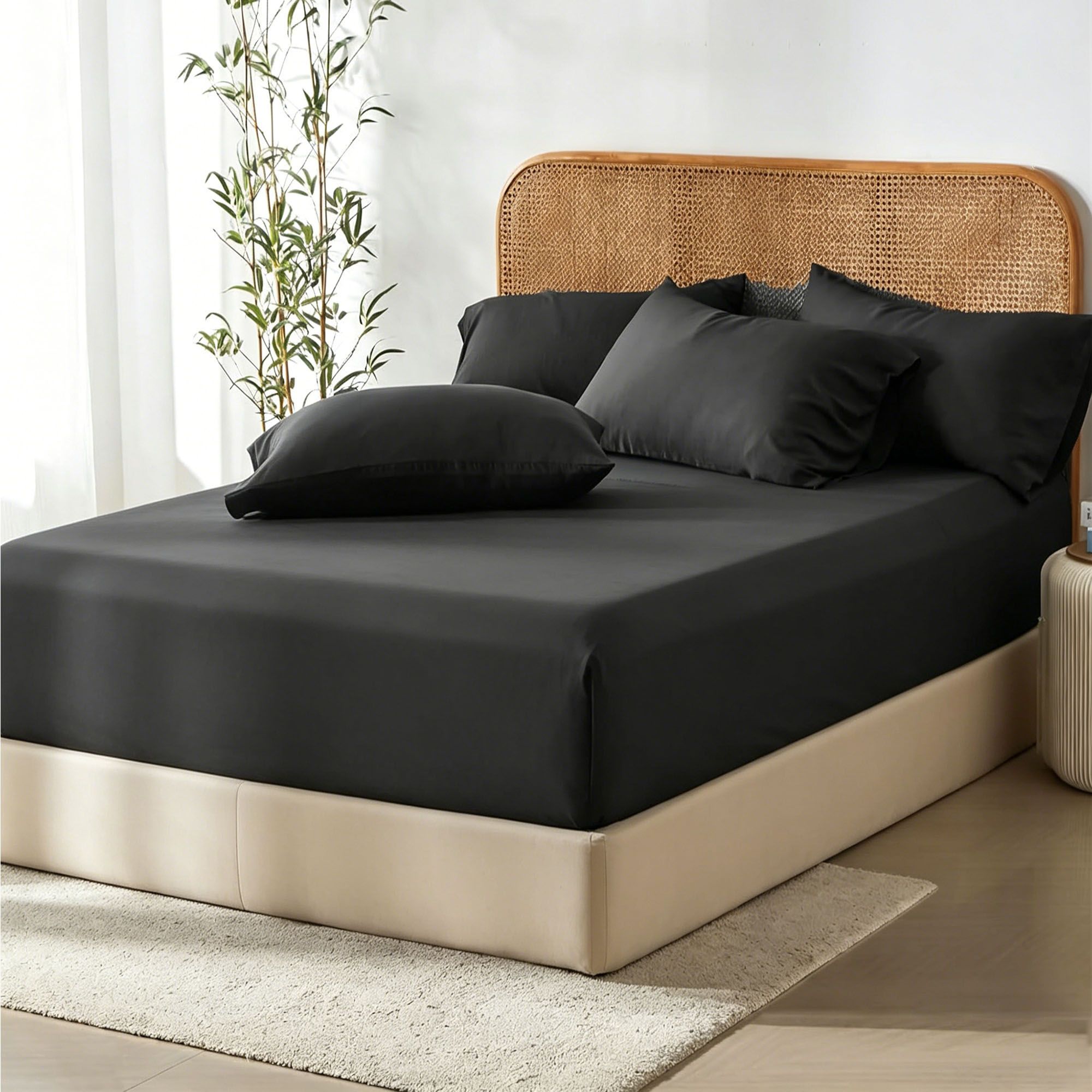 3 Piece Hotel Bamboo Cooling Fitted Sheet Set & Pillowcase -Ultra Soft 2000TC Breathable Fitted Bed Sheets Set with 37 Centimetre Deep Pocket-Cooling Sheets for Hot Sleepers(Black,Super King)