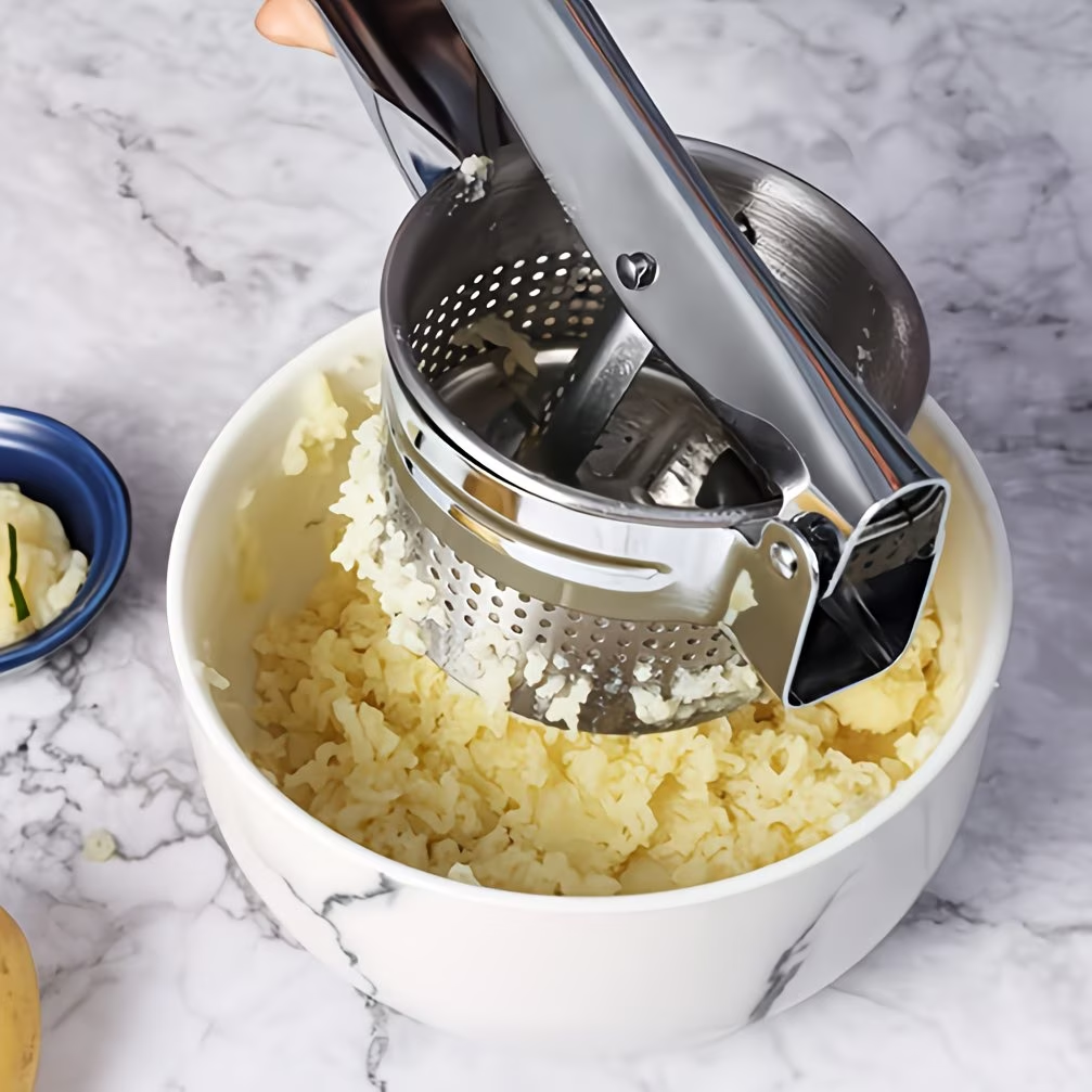 Potato masher, lemon juicer, potato shredder, multi-functional juicer, stainless steel potato shredder, non-slip handle kitchen vegetable shredder, manual fruit masher, vegetable grinder, kitchenware, kitchen gadgets