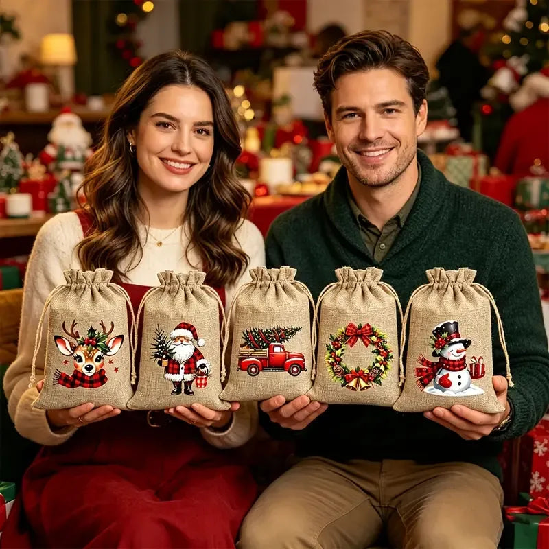 ✨ 12-Pack Christmas Hessian Drawstring Gift Bags | 5 Classic Festive Designs | Natural Jute, Reinforced Strings, Perfect for Candy, Jewelry & Stocking Stuffers!