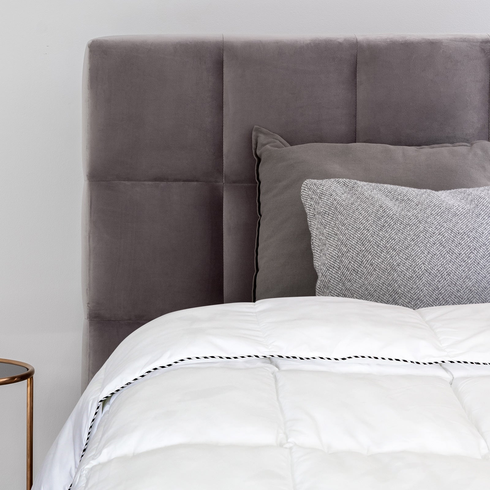 Quilts & Duvets: Royal Comfort Bamboo Blend Quilt 250GSM Luxury  Duvet 100% Cotton Cover - Double - White