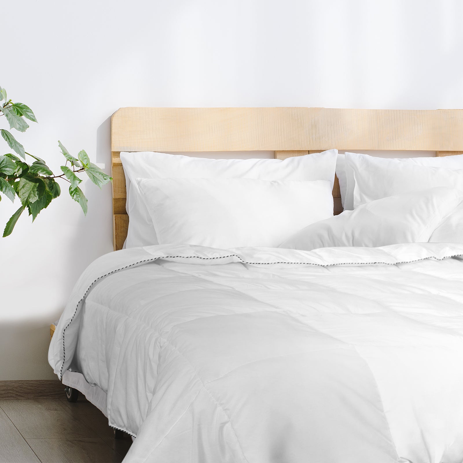 Quilts & Duvets: Royal Comfort Bamboo Blend Quilt 250GSM Luxury  Duvet 100% Cotton Cover - Queen - White