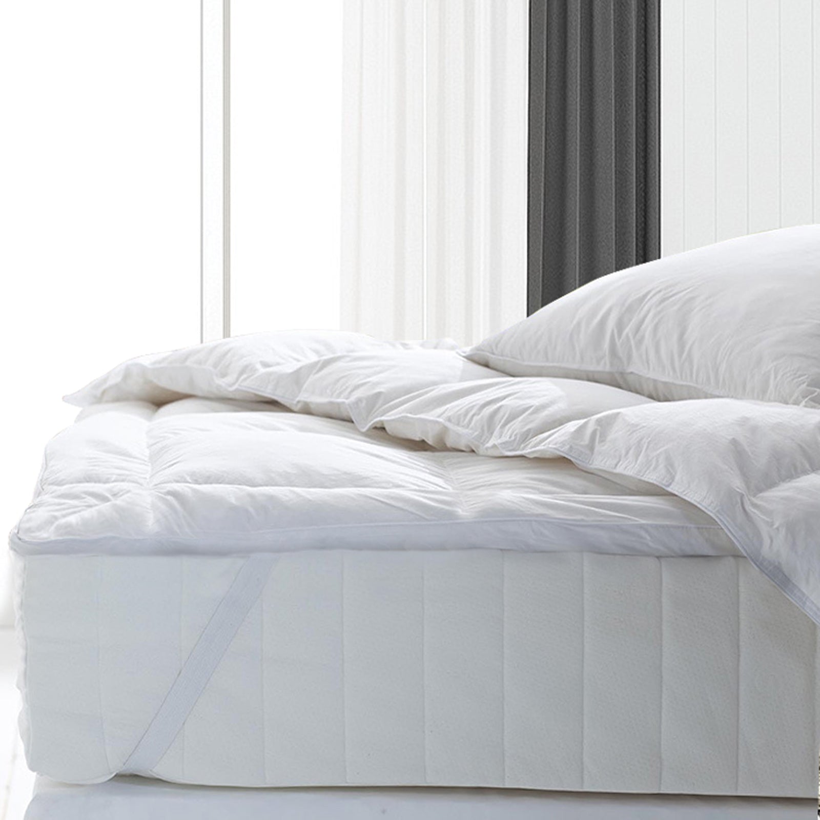 Mattress Toppers: Royal Comfort Fitted Foam Cover Underlay Goose Mattress Topper 1000GSM - King - White