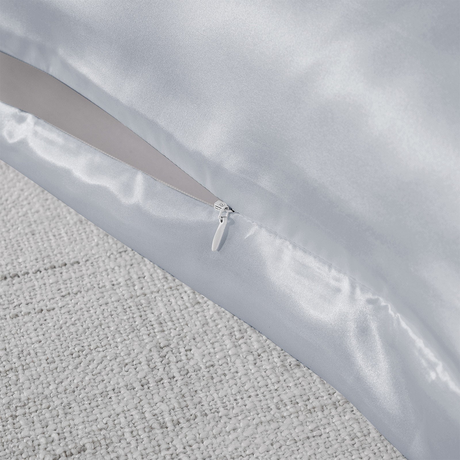 Pillowcases: Royal Comfort Pure Silk Pillow Case 100% Mulberry Silk Hypoallergenic Pillowcase - Silver