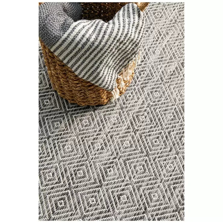 Terrace 5500 Grey Rug 400 x 300cm for Indoor and Outdoor Use