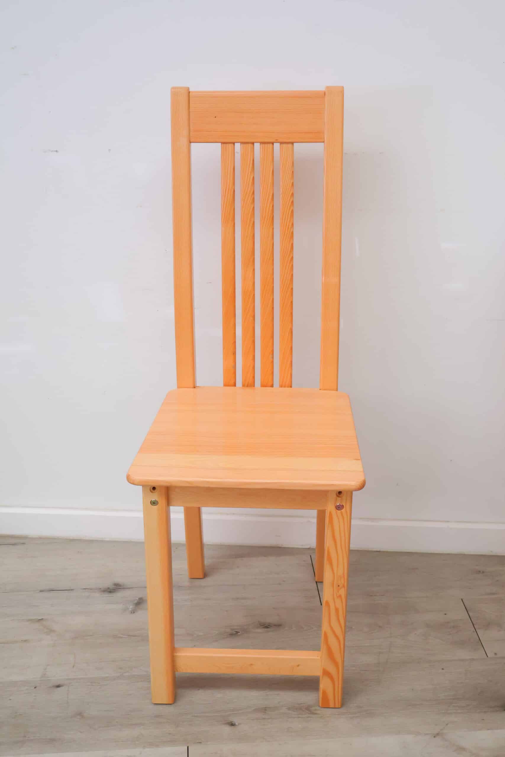 Outdoor Tables: Slatted Black Wooden Chair
