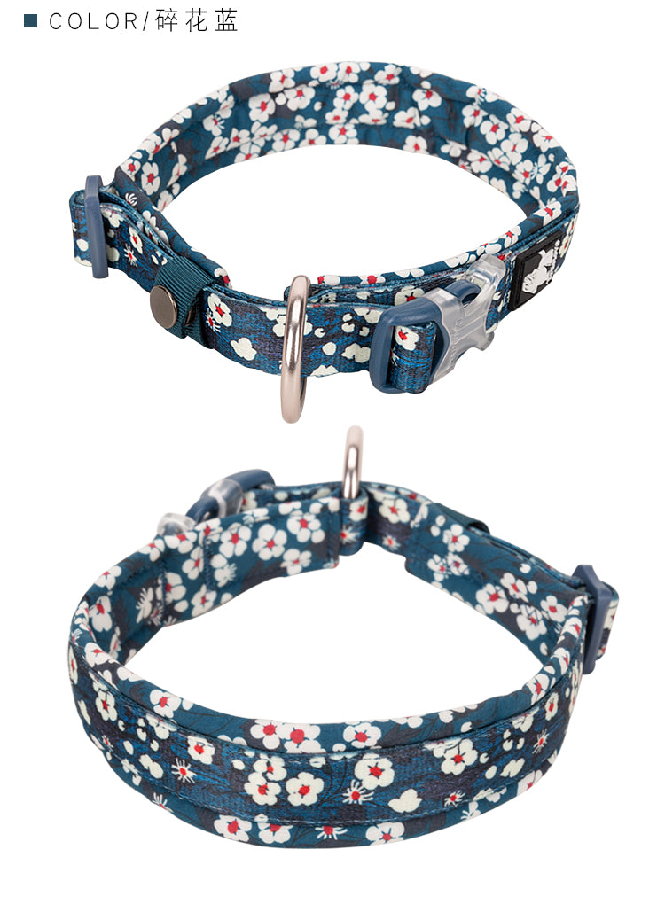3D Wall Art: Floral Collar Saxony Blue 3XL