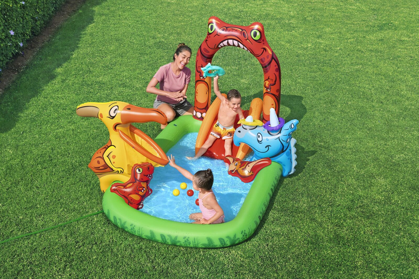 Pool Toys & Inflatables: 190L Jurassic Splash Water Play Centre, Bright Dinosaur Theme with Slide