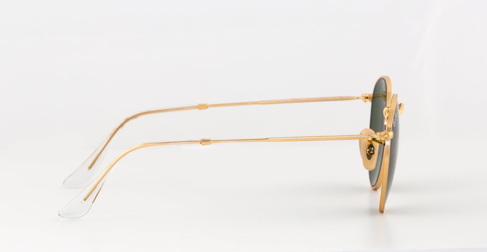 Classic Round Metal Sunglasses in Gold and Green