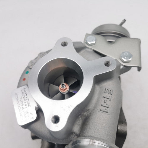 Automotive Parts: NEW Turbo Charger 1515A295  For Mitsubishi MQ Triton Pajero Sport 4N15 2.4L AU