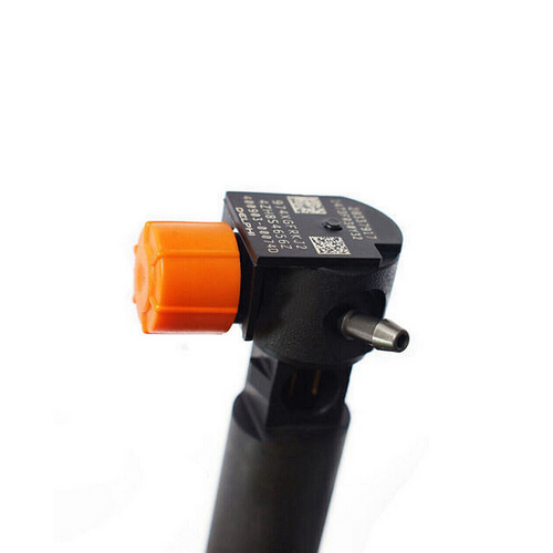 Automotive Parts: Fuel Injector 400903-00074D 7275454 For Bobcat Doosan D24 D18 Engine Delphi