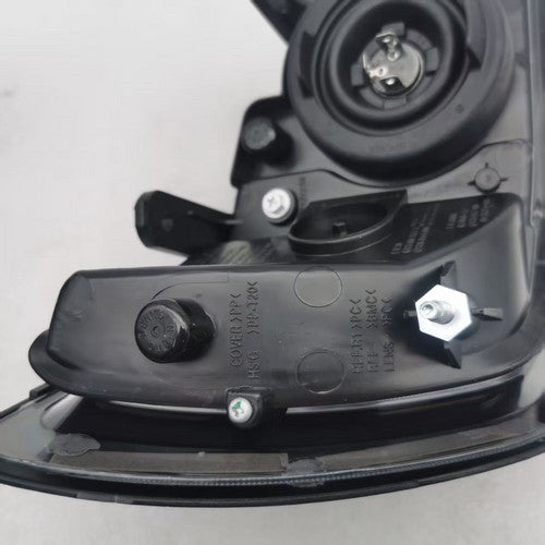 Automotive Parts: Front Left&right Side Headlight For Kubota M6040 / M7040 / M8540 / M9540 / M108S