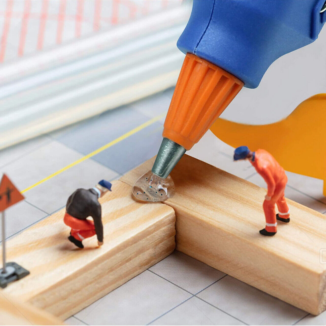 Caulking Tools: Glue Sticks Hot Clear Melt Glue Adhesive Sticks 100 pcs Stickes For Glue Gun 11mmx300mm