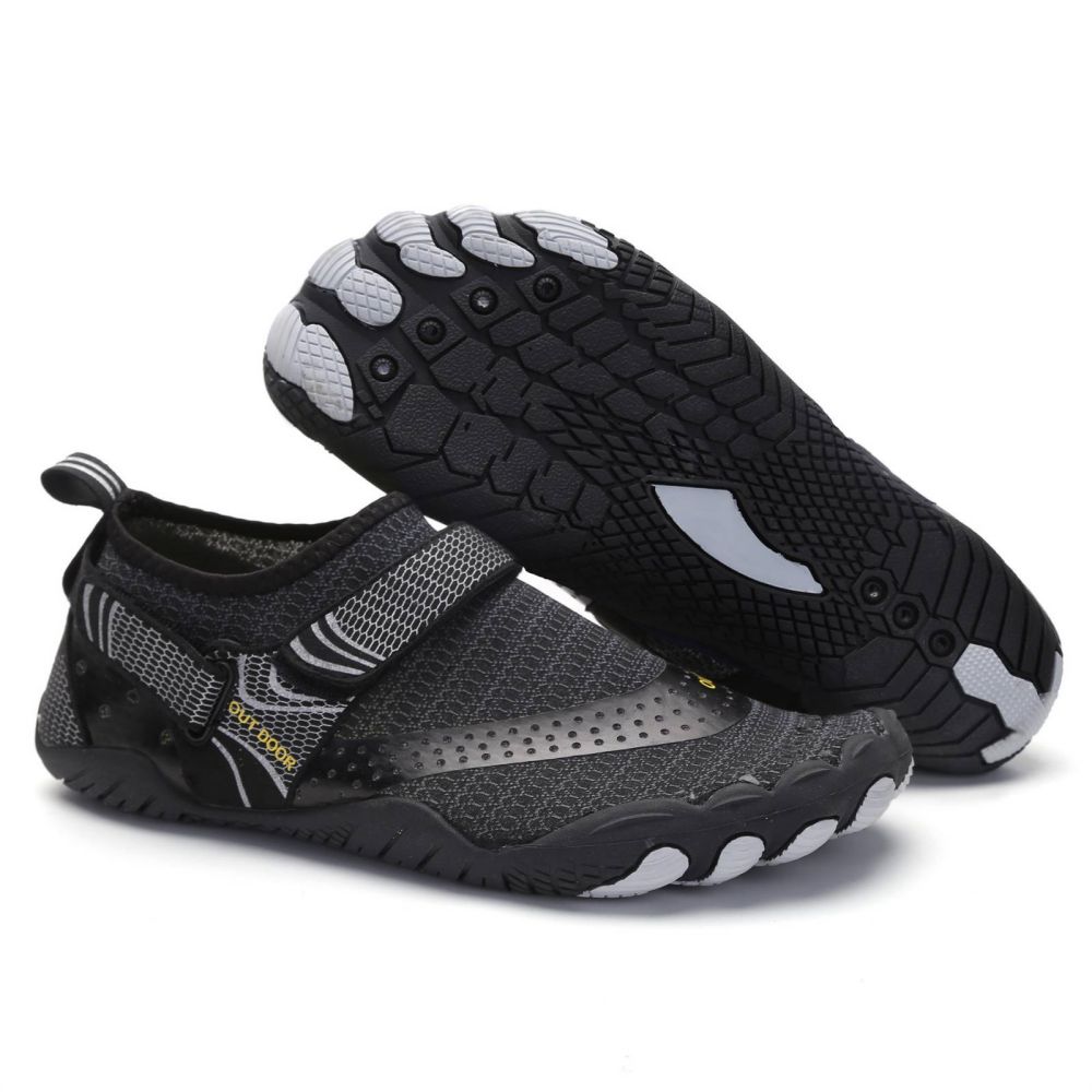 Boy's Shoes: Men Women Water Shoes Barefoot Quick Dry Aqua Sports Shoes - Black Size EU42 = US8